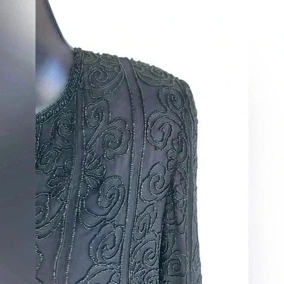 Talbots women’s vintage long sleeve beaded silk cardigan sz PP preloved - Picture 4 of 9